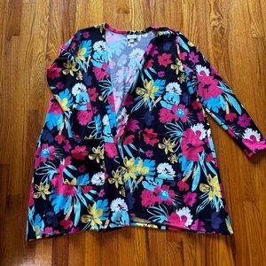 Lularoe Caroline cardigan size L